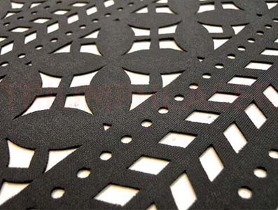 YIZHOU Y1326 LASER CUTTING ENGRAVING MACHINE